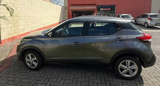 NISSAN KICKS 1.6 16V FLEXSTART S 4P MANUAL